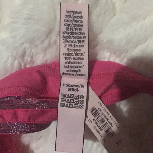 NWT SM Victoria’s Secret thong - Picture 3 of 4